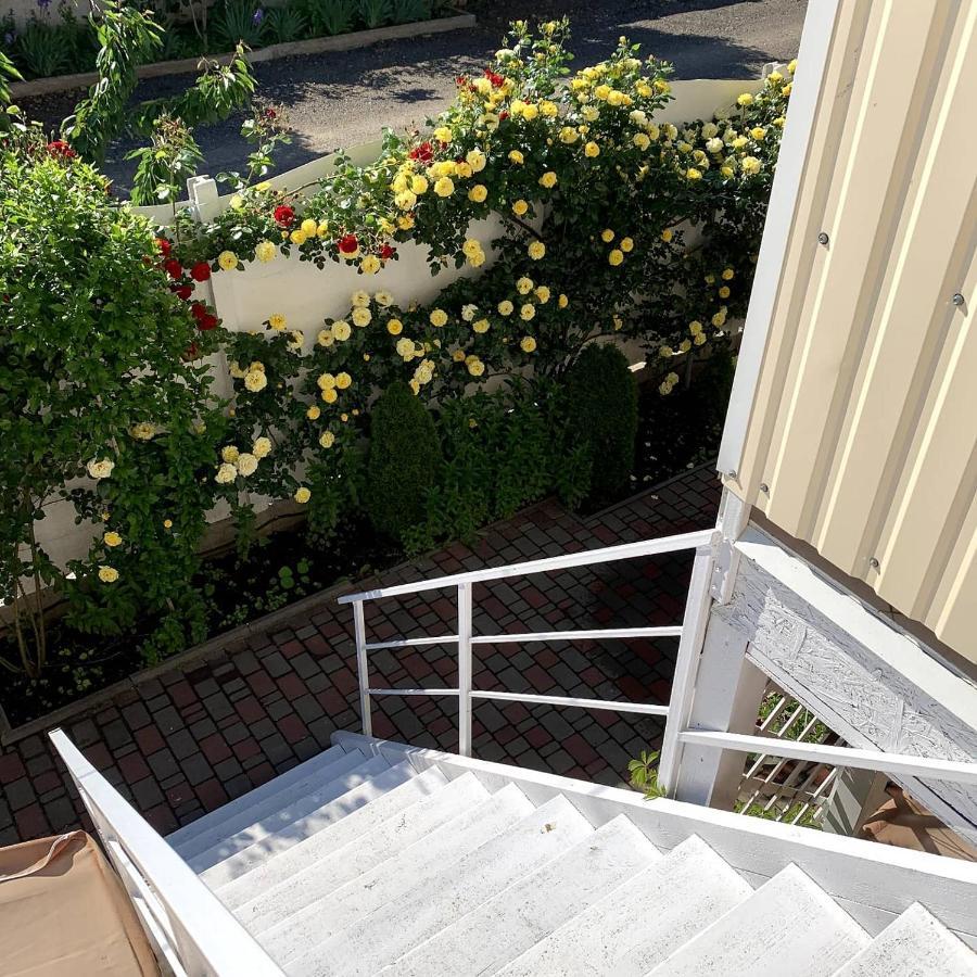 Guest House Santin Chernomorsk Exterior photo