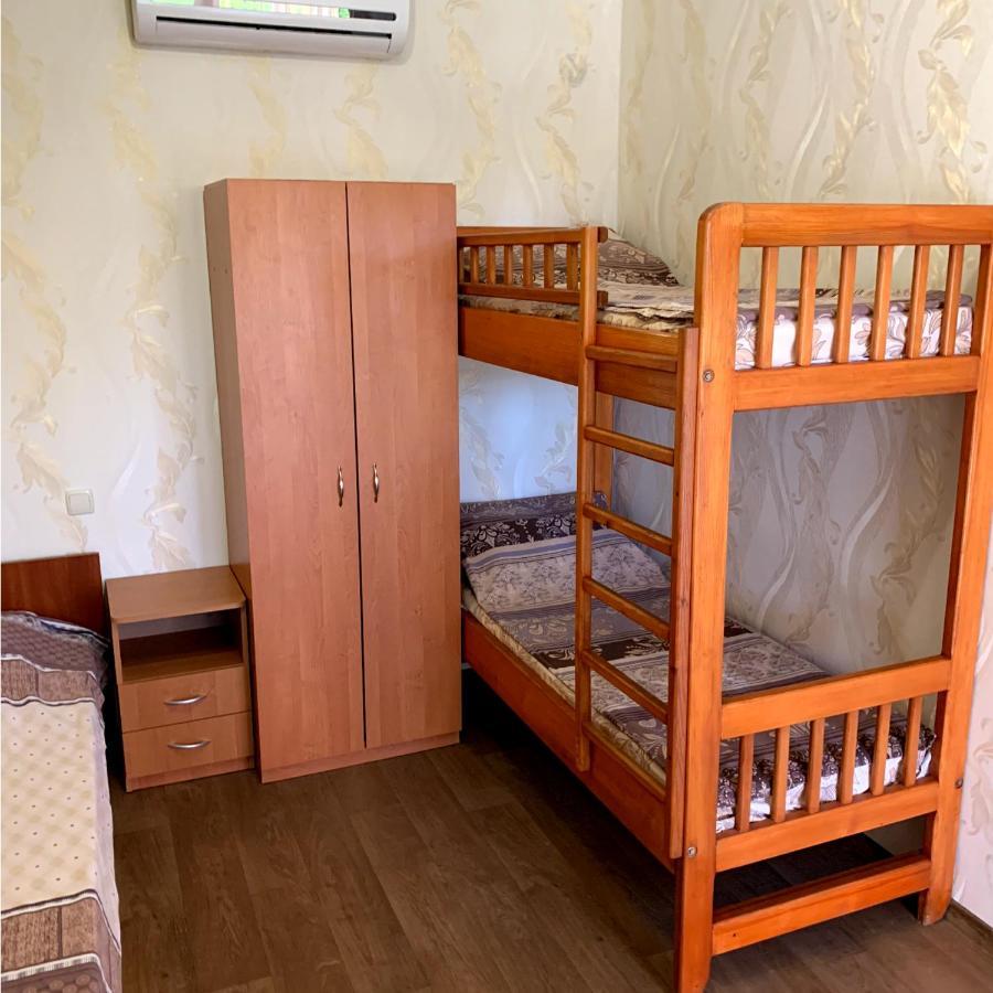 Guest House Santin Chernomorsk Exterior photo