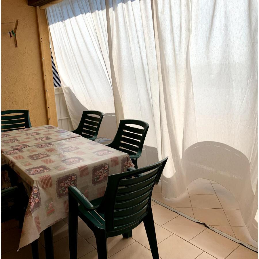 Guest House Santin Chernomorsk Exterior photo