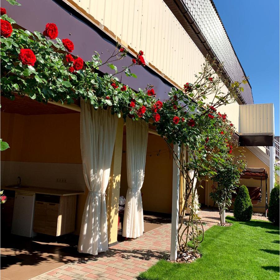 Guest House Santin Chernomorsk Exterior photo