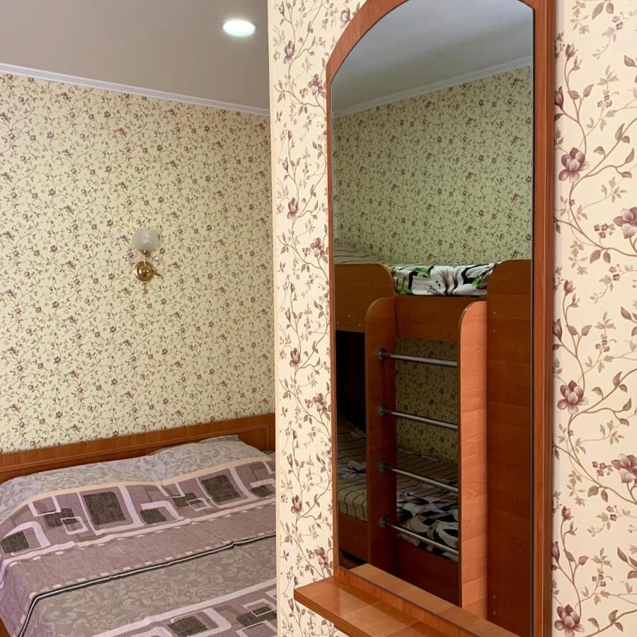 Guest House Santin Chernomorsk Exterior photo