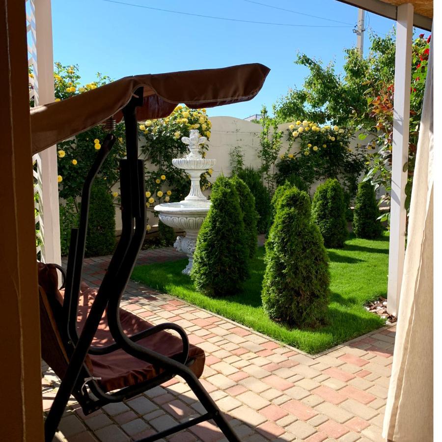 Guest House Santin Chernomorsk Exterior photo