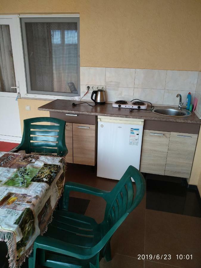 Guest House Santin Chernomorsk Exterior photo